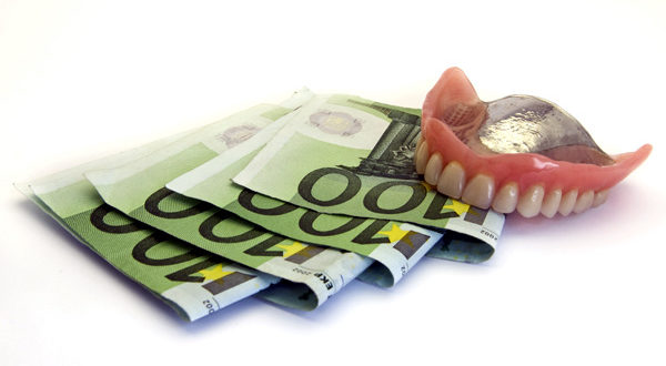 Cost of Dentures at Denture Clinic Sydney